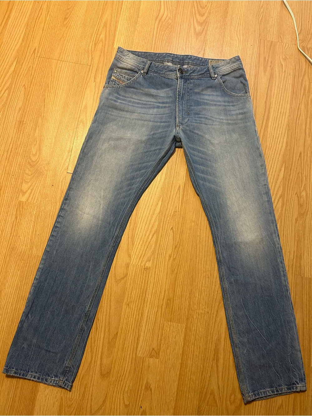 Diesel Krooley Jeans Men’s 33x32 Light Wash Slim Carrot Denim Pants